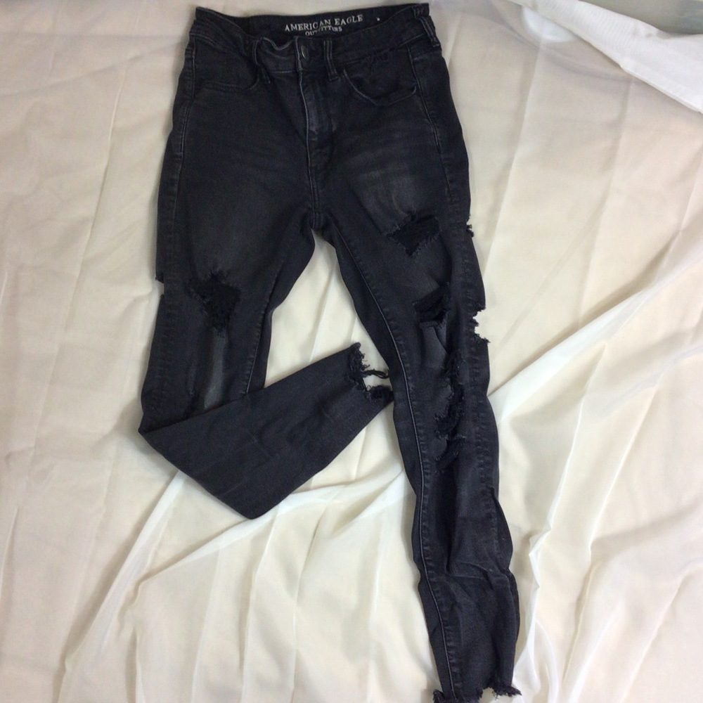 AE High Rise Ripped Skinny jeans